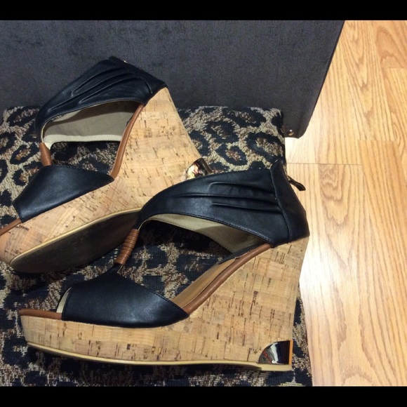 Bucco wedged platform sandal - Picture 4 of 9